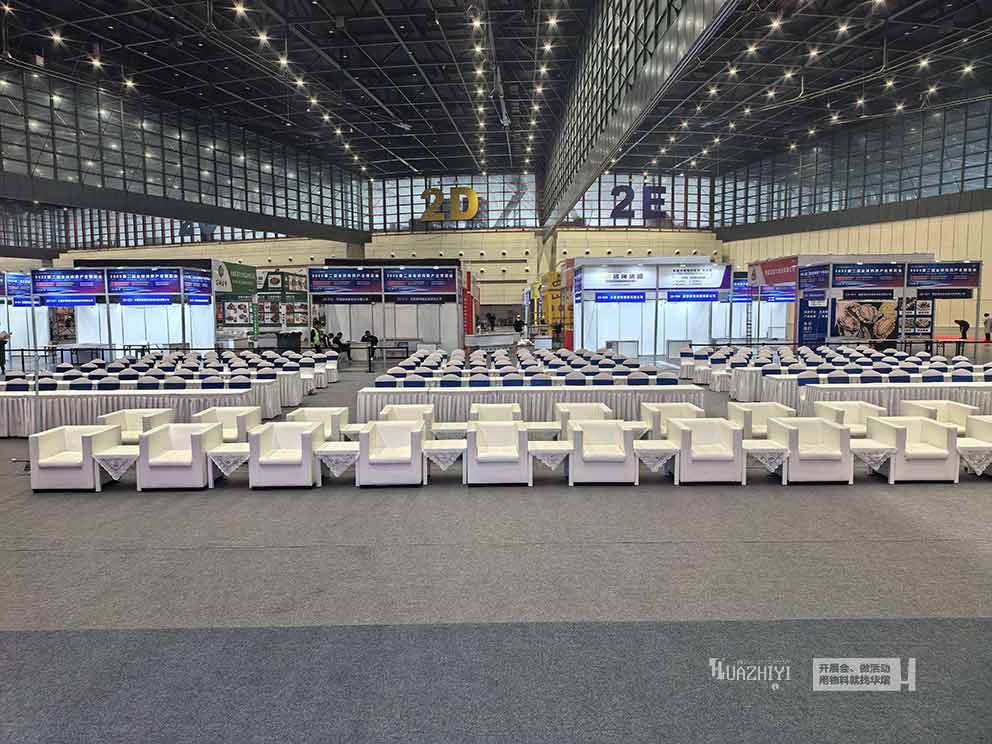 鄭州沙發出租為啥受歡迎?性價比與服務雙優勢 鄭州沙發出租為啥受歡迎?性價比與服務雙優勢